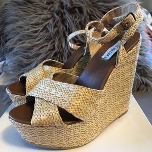 Steve Madden Wedges